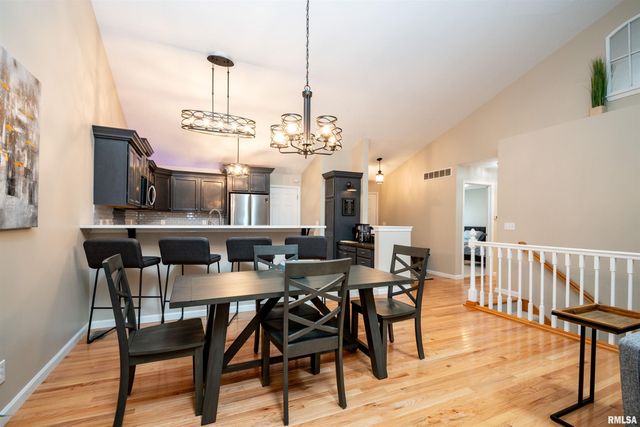 13 ELK Court, Washington, IL 61571