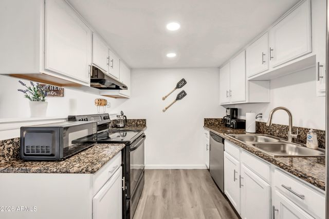 3511 E BASELINE Road 1154, Phoenix, AZ 85042