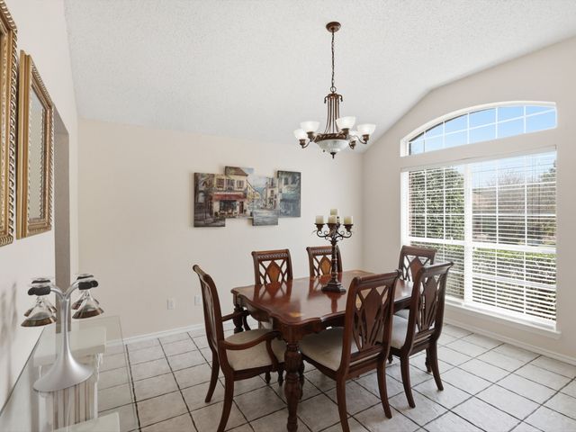 440 Dove Lane, Fort Worth, TX 76108