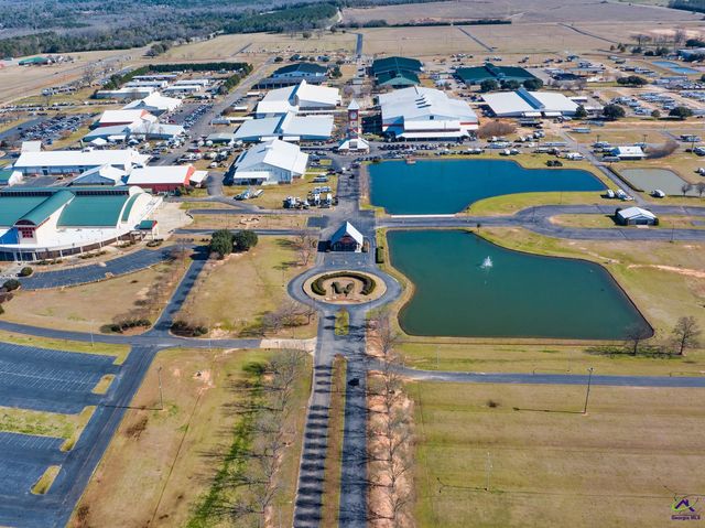 115 Bramblewood Lane, Perry, GA 31069