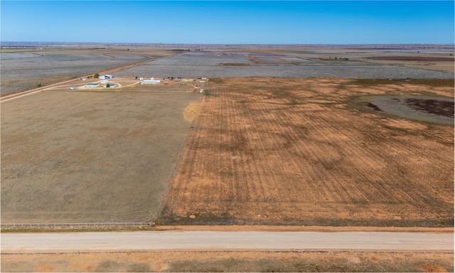 00 CR 5400, Shallowater, TX 79363