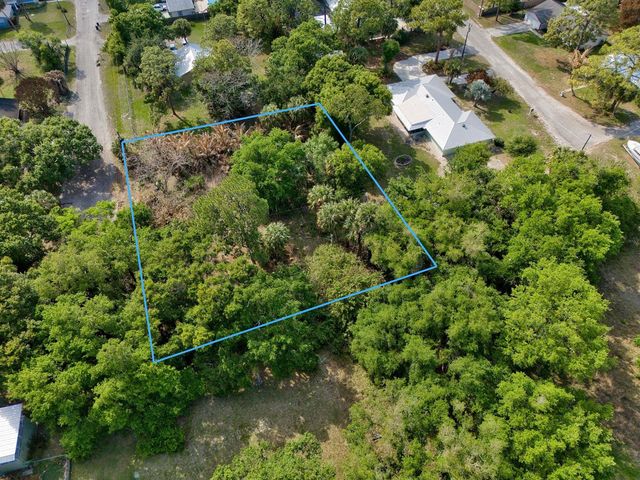 1202 Australian Avenue, Fort Pierce, FL 34982