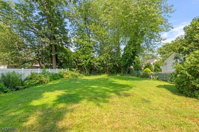 109 Centennial Ave, Cranford Twp., NJ 07016