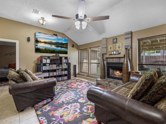 12507 Chalmette Street, Houston, TX 77015