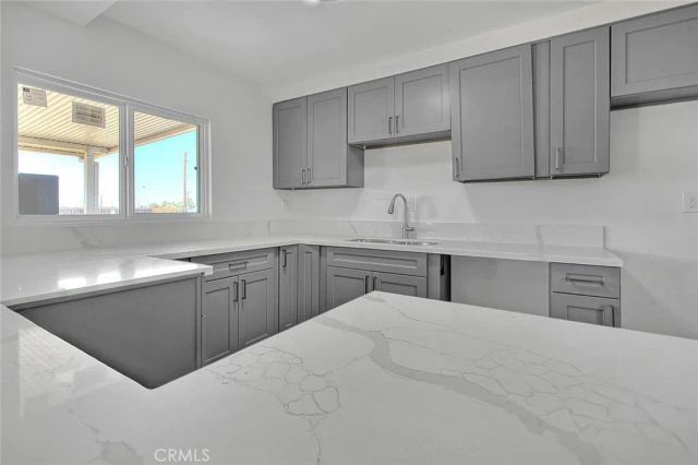 20916 Thunderbird Road, Apple Valley, CA 92307