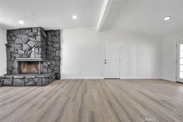 20916 Thunderbird Road, Apple Valley, CA 92307