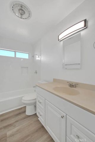 20916 Thunderbird Road, Apple Valley, CA 92307