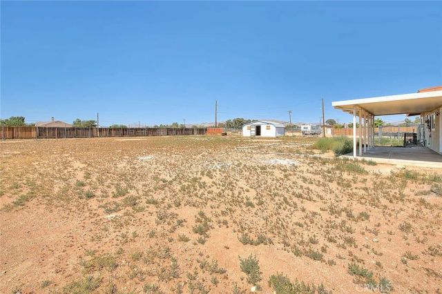20916 Thunderbird Road, Apple Valley, CA 92307