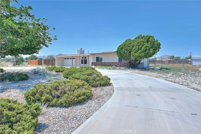 20916 Thunderbird Road, Apple Valley, CA 92307