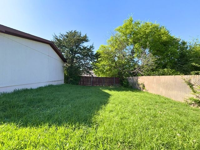 2511 Kavasar Drive, Dallas, TX 75241