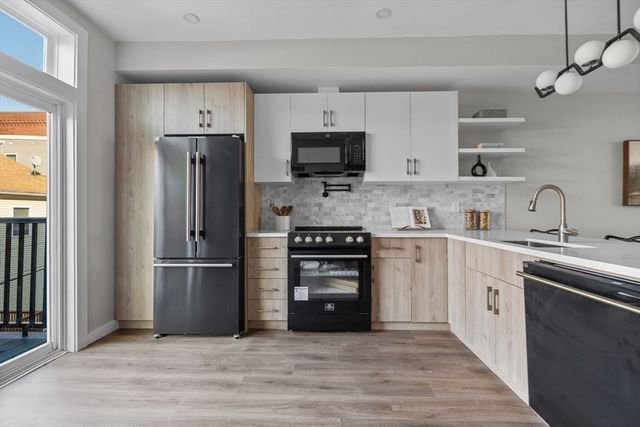 33 Copeland CC, Boston, MA 02119