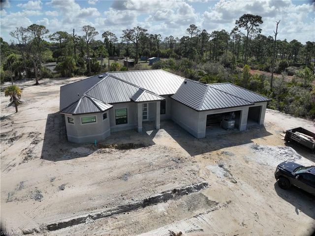 8136 Sweden BLVD, Punta Gorda, FL 33982