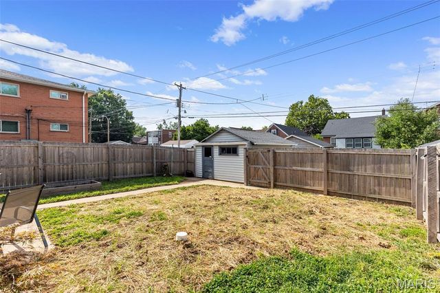 5408 Eichelberger Street, St Louis, MO 63109