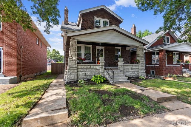 5408 Eichelberger Street, St Louis, MO 63109