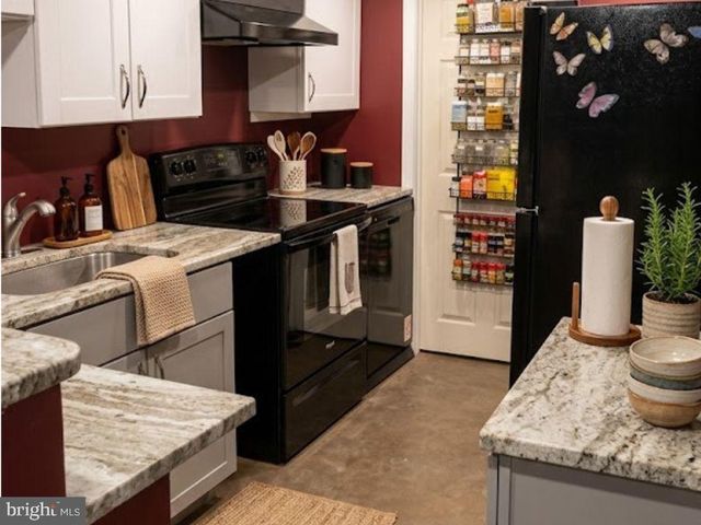 2727 DURHAM RD, Doylestown, PA 18902