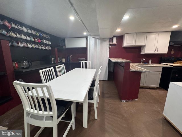 2727 DURHAM RD, Doylestown, PA 18902