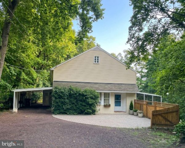 2727 DURHAM RD, Doylestown, PA 18902
