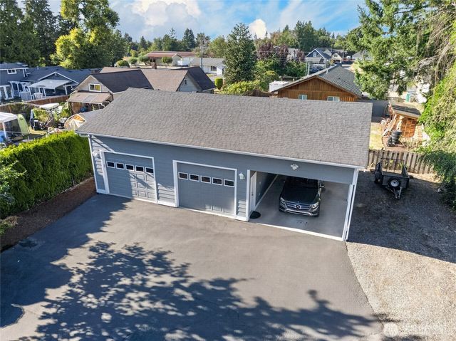 3218 Division Street, Enumclaw, WA 98022