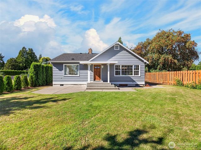 3218 Division Street, Enumclaw, WA 98022