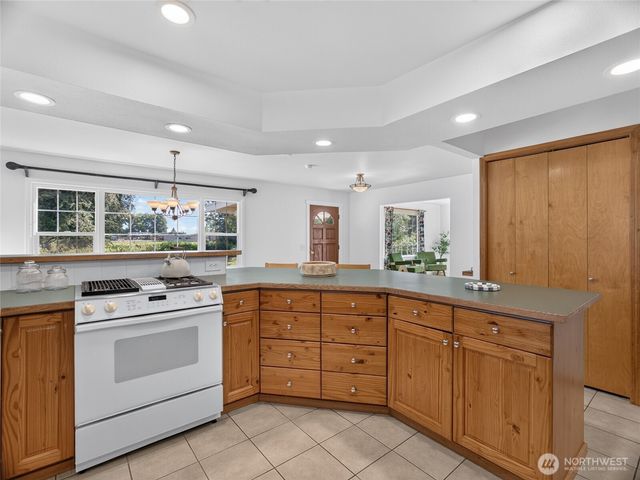3218 Division Street, Enumclaw, WA 98022