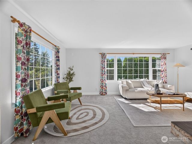 3218 Division Street, Enumclaw, WA 98022