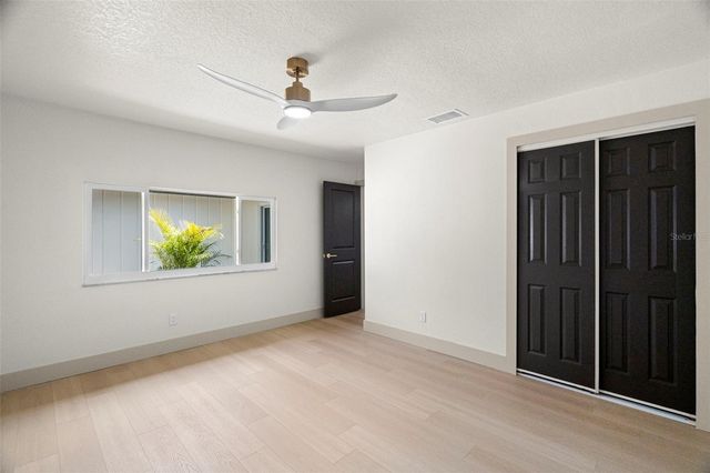 6567 22ND STREET N, St Petersburg, FL 33702