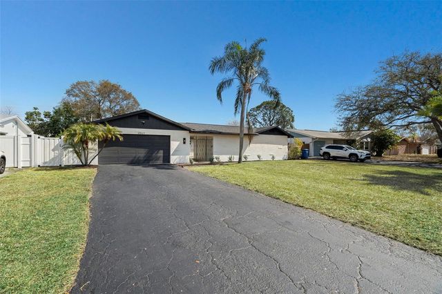 6567 22ND STREET N, St Petersburg, FL 33702