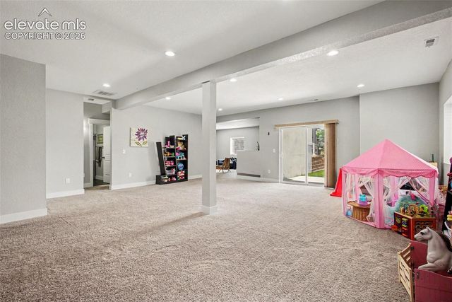 4720 Farmingdale Drive, Colorado Springs, CO 80918