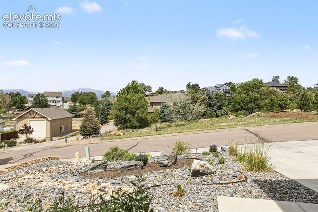 4720 Farmingdale Drive, Colorado Springs, CO 80918
