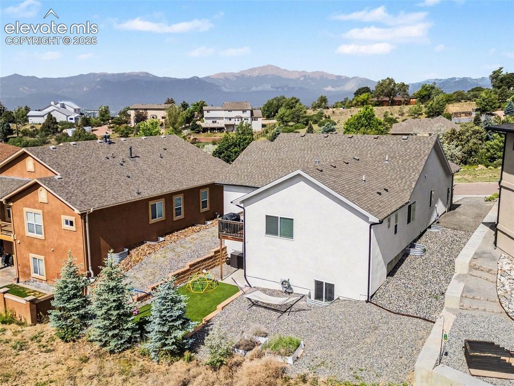 4720 Farmingdale Drive, Colorado Springs, CO 80918 — photo 2