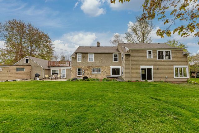 825 Lone Tree ROAD, Elm Grove, WI 53122