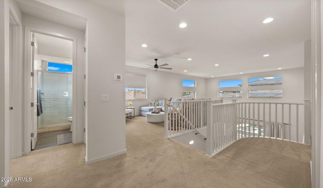 5946 E ABRAHAM Lane, Phoenix, AZ 85054