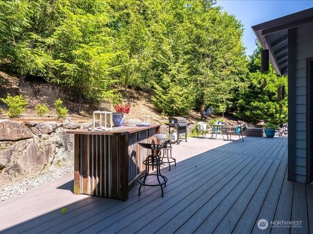 314 Longtime Lane, Sedro Woolley, WA 98284