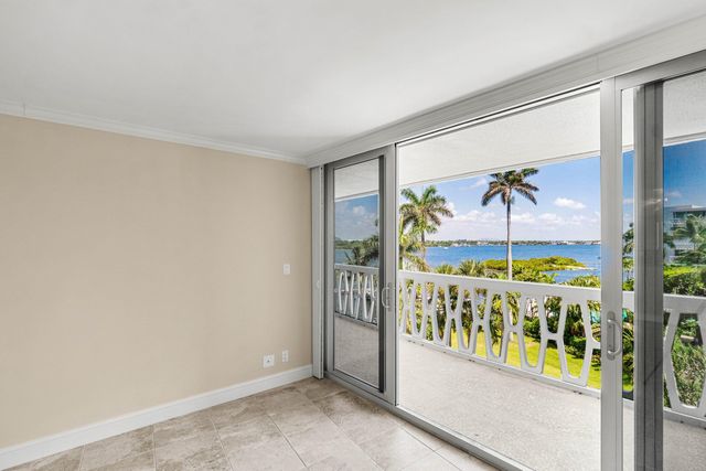 2505 S Ocean Boulevard 515, Palm Beach, FL 33480