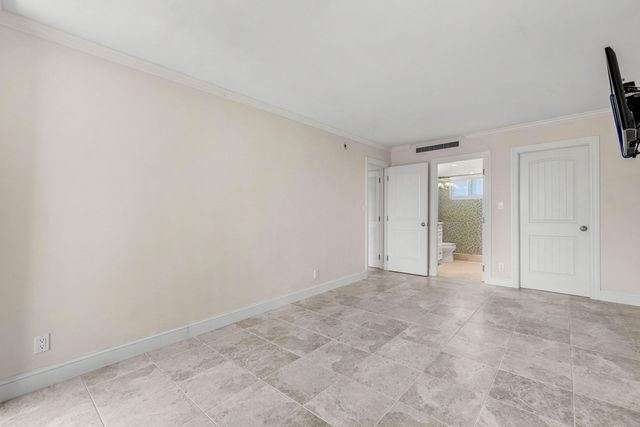 2505 S Ocean Boulevard 515, Palm Beach, FL 33480