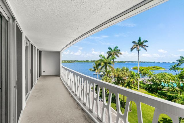 2505 S Ocean Boulevard 515, Palm Beach, FL 33480