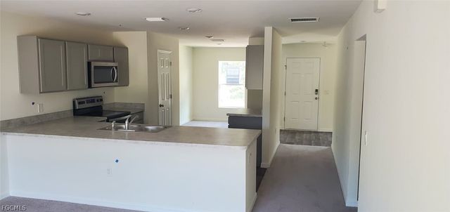 8257 Amendola AVE, North Port, FL 34291