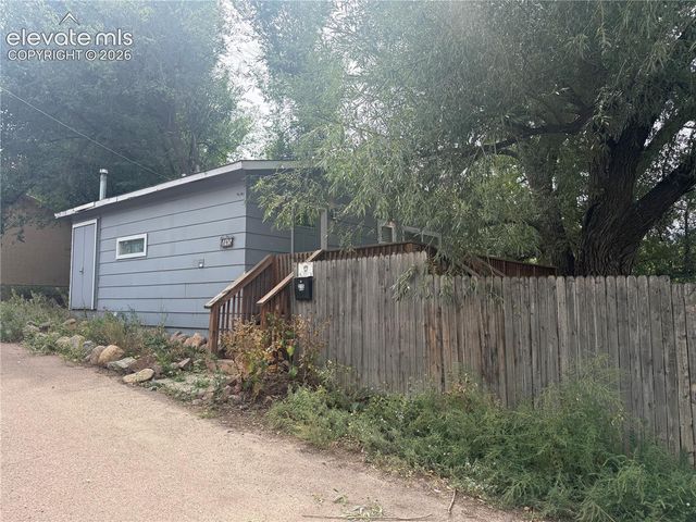 215 S 28th Street, Colorado Springs, CO 80904