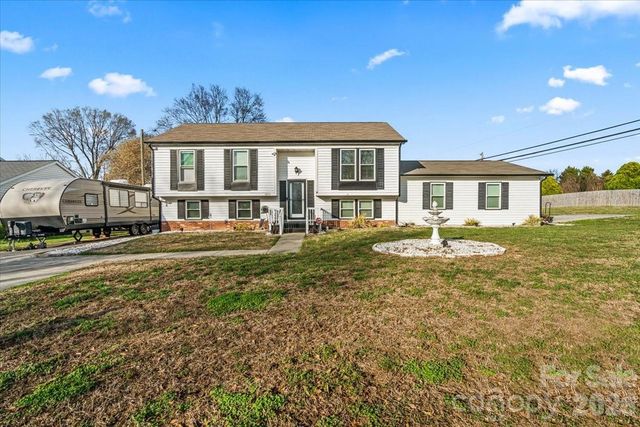 10931 Magenta Lane, Charlotte, NC 28262