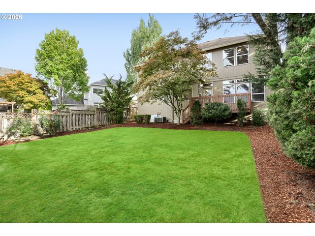 16617 Nw AVONDALE Dr, Beaverton, OR 97006