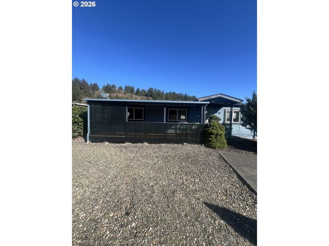 100 RIVER BEND Rd 86, Reedsport, OR 97467