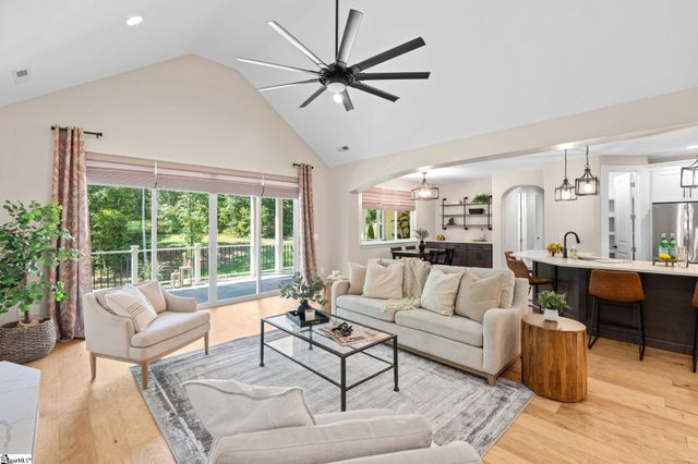 104 Pinelands Place, Travelers Rest, SC 29690