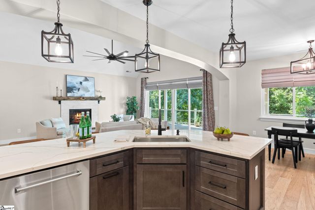 104 Pinelands Place, Travelers Rest, SC 29690