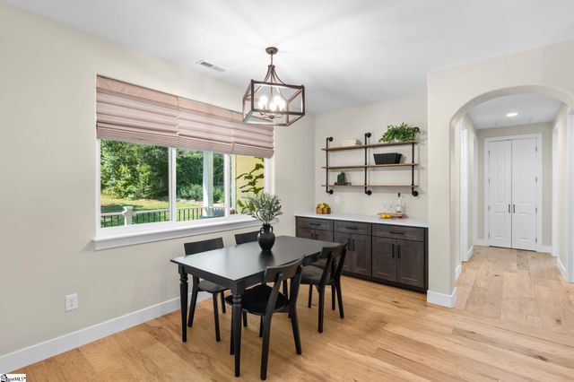 104 Pinelands Place, Travelers Rest, SC 29690