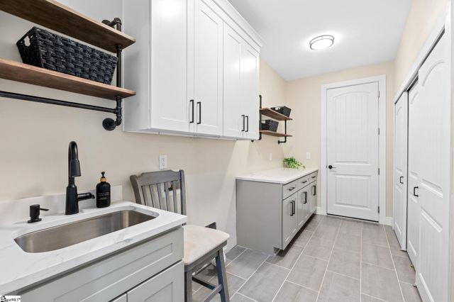 104 Pinelands Place, Travelers Rest, SC 29690