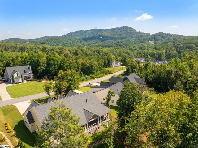 104 Pinelands Place, Travelers Rest, SC 29690