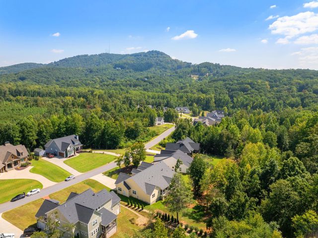 104 Pinelands Place, Travelers Rest, SC 29690