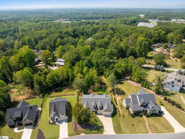 104 Pinelands Place, Travelers Rest, SC 29690