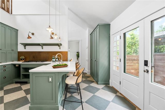 1286 McLendon Avenue, Atlanta, GA 30307