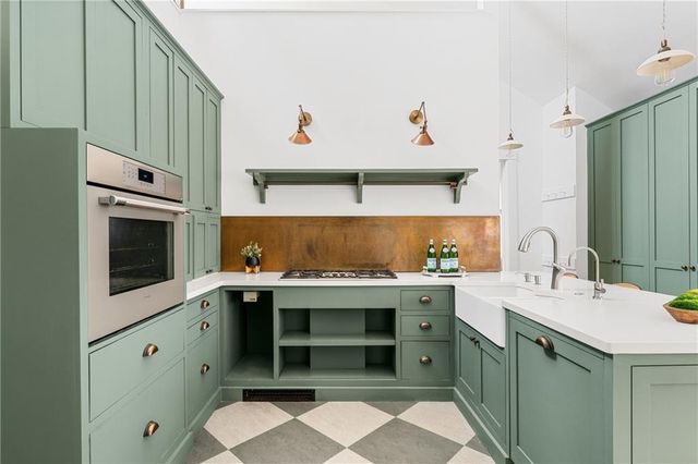 1286 McLendon Avenue, Atlanta, GA 30307